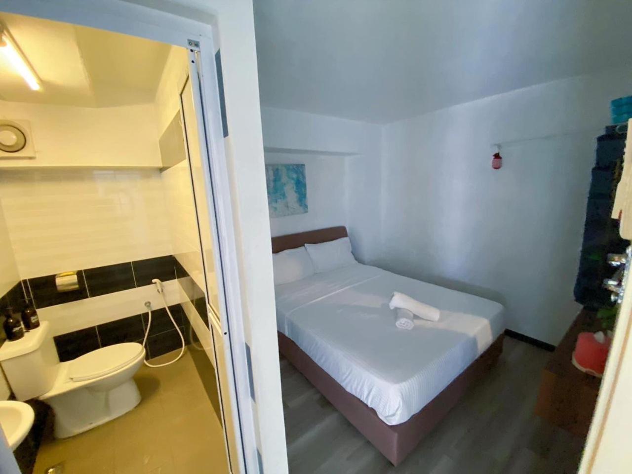 Nautilus Bay Home Inn 조지타운 외부 사진